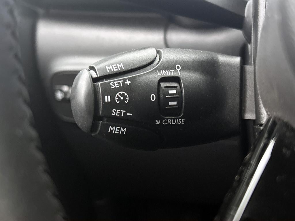 Citroen C3 110 pk automaat shine | rijklaar | achteruitrijcamera | navigati
