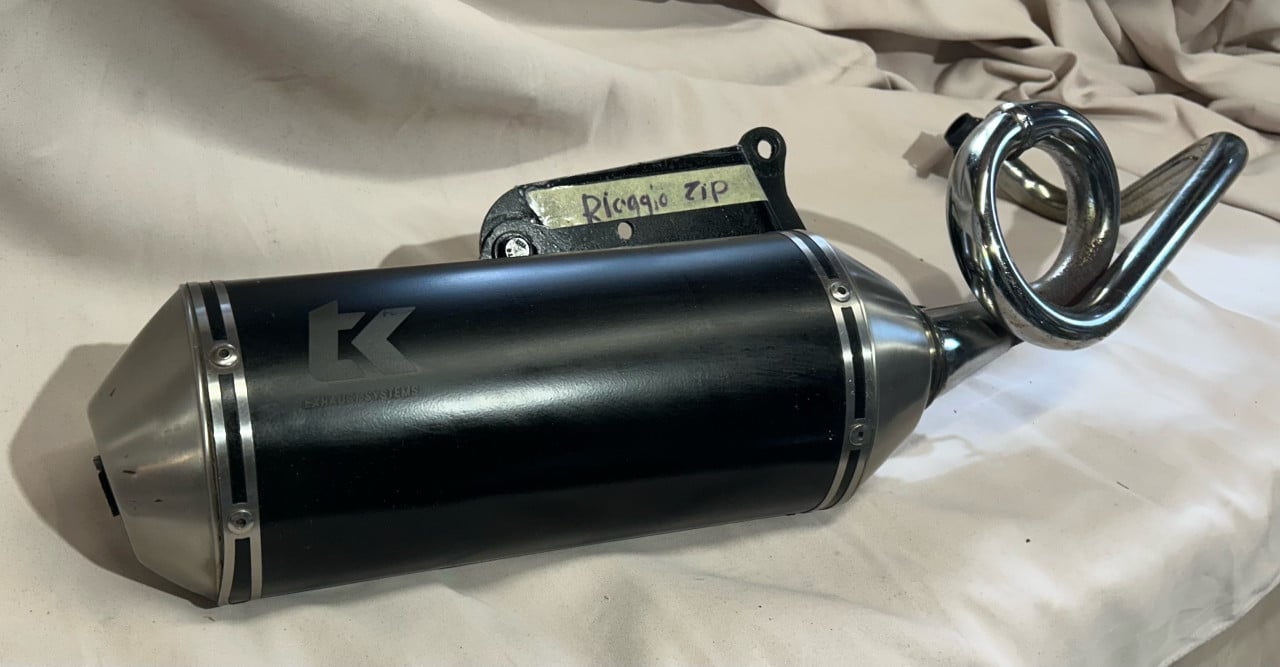 Turbokit uitlaat Piaggio Zip 4T carburateur versie.Z-MOOI