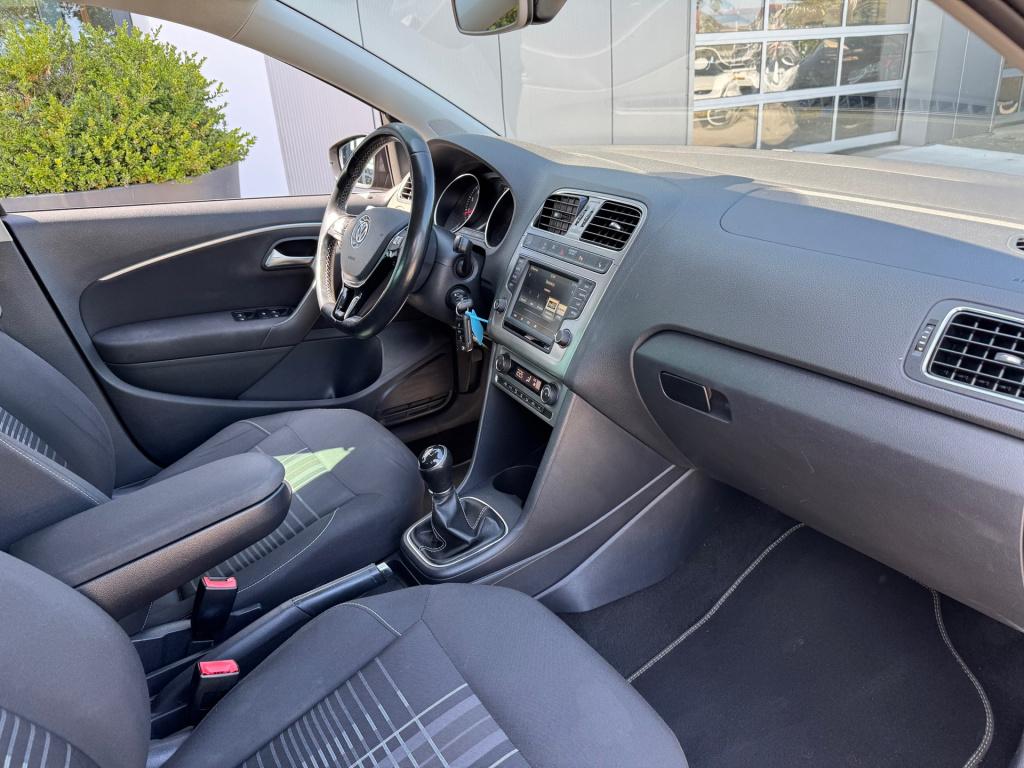 Volkswagen Polo 1.2 tsi lounge * cruise control * stoelverwarming * dab