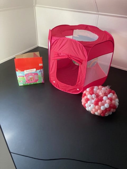 SPEELTENT/ BALLENBAK