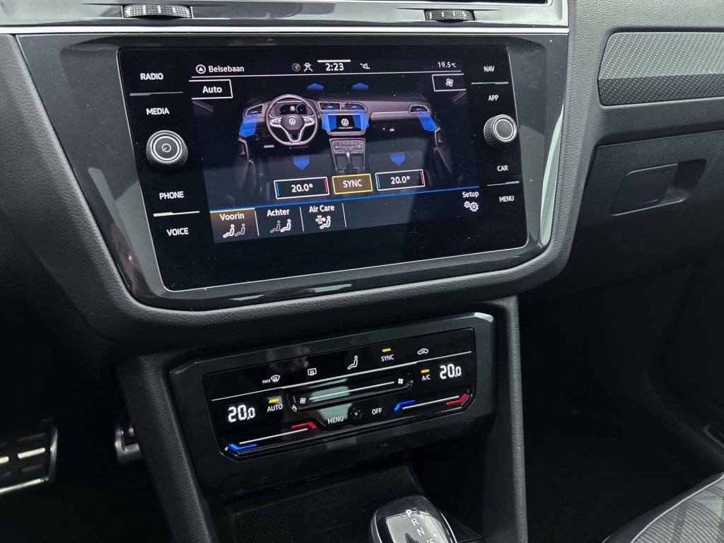 Volkswagen Tiguan 1.5 tsi r-line | automaat | lmv | panorama dak | climate 