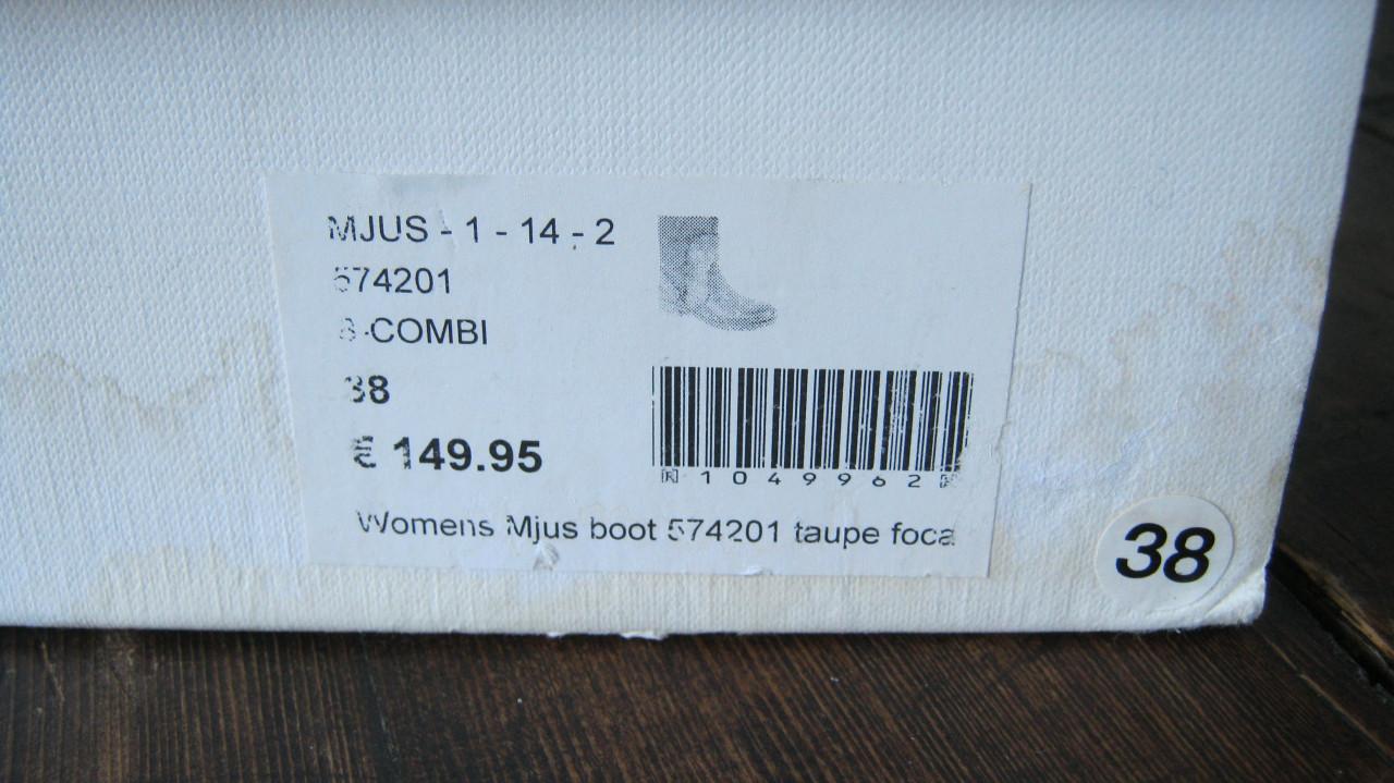 NIEUW LAARZEN MAAT 38 VOOR 40 EURO