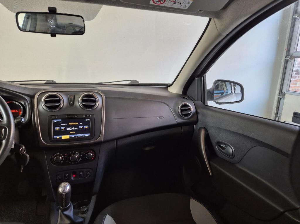 Dacia Sandero Stepway 0.9 tce / airco / cruisecontrol / parkeersensoren