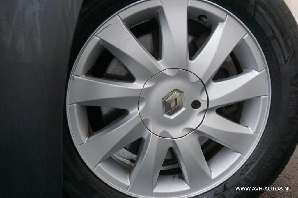 Renault Grand Scenic 2.0-16v tech line automaat