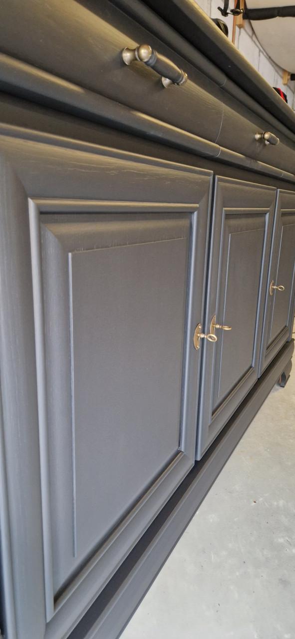 Mooi massief eiken dressoir