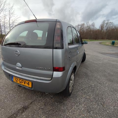 Opel Meriva 1.6