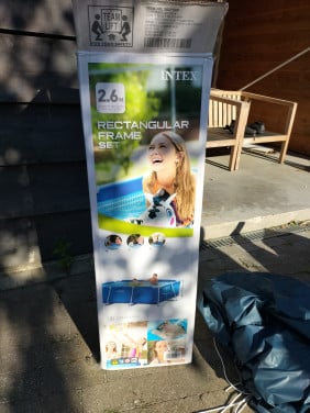 Intex zwembad inclusief pomp en afdekzeil