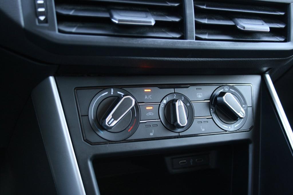 Volkswagen Polo 1.0 tsi life business