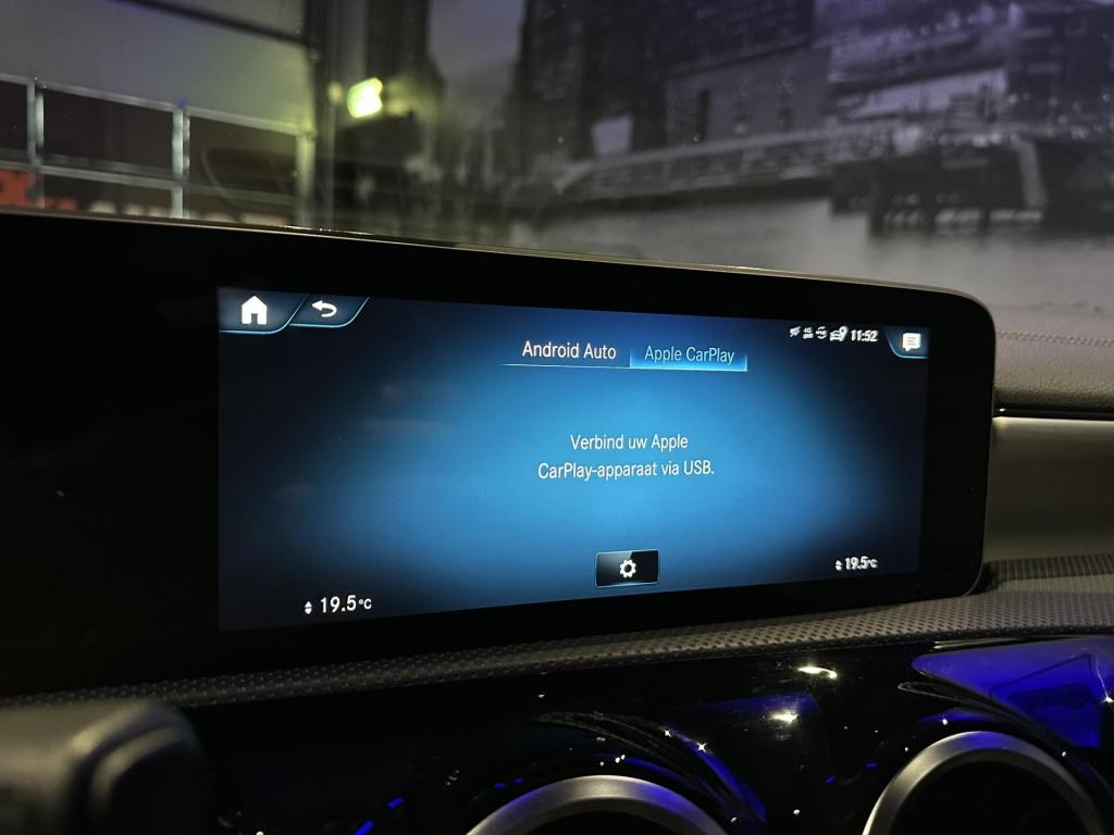 Mercedes-Benz Cla shooting brake 180 business solution amg *navi*appconnect