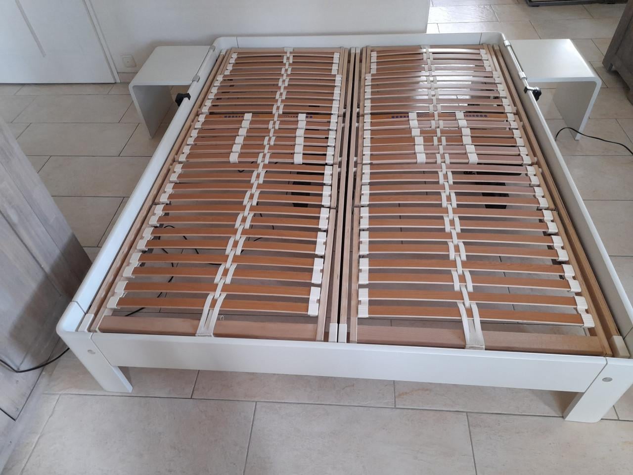Aupingbed 160x200 Elektrisch verstelbare lattenbodems(in goede nette staat)