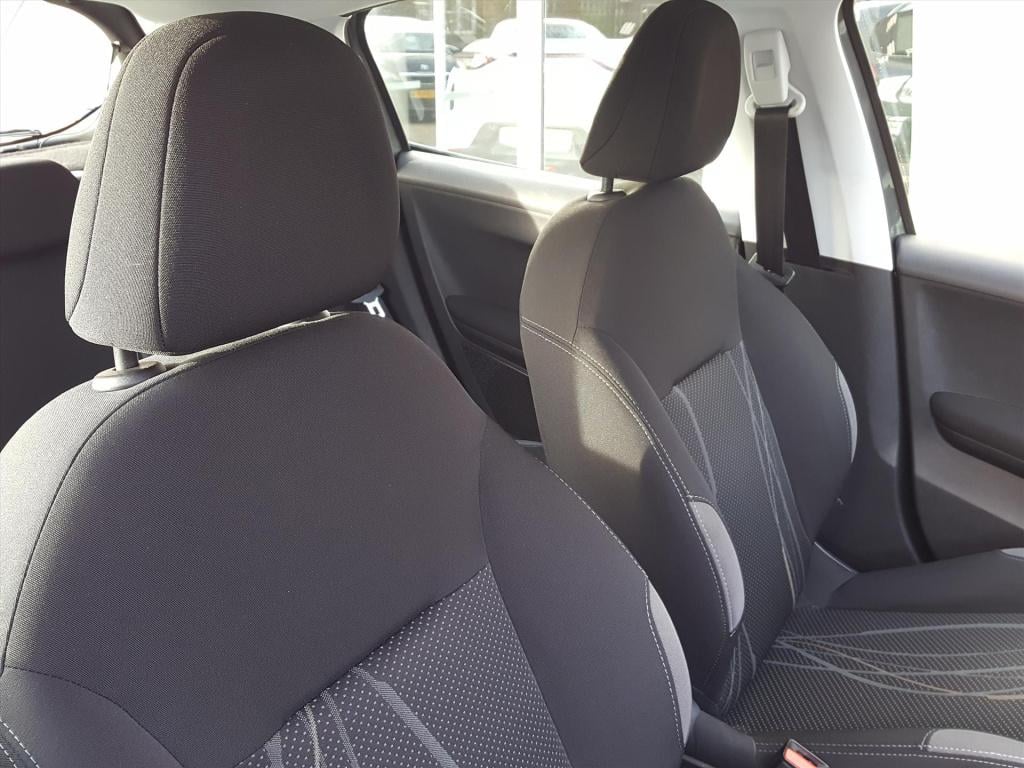 Peugeot 208 envy 1.2 vti 82pk 5d navigatie | cruise & climate control | par