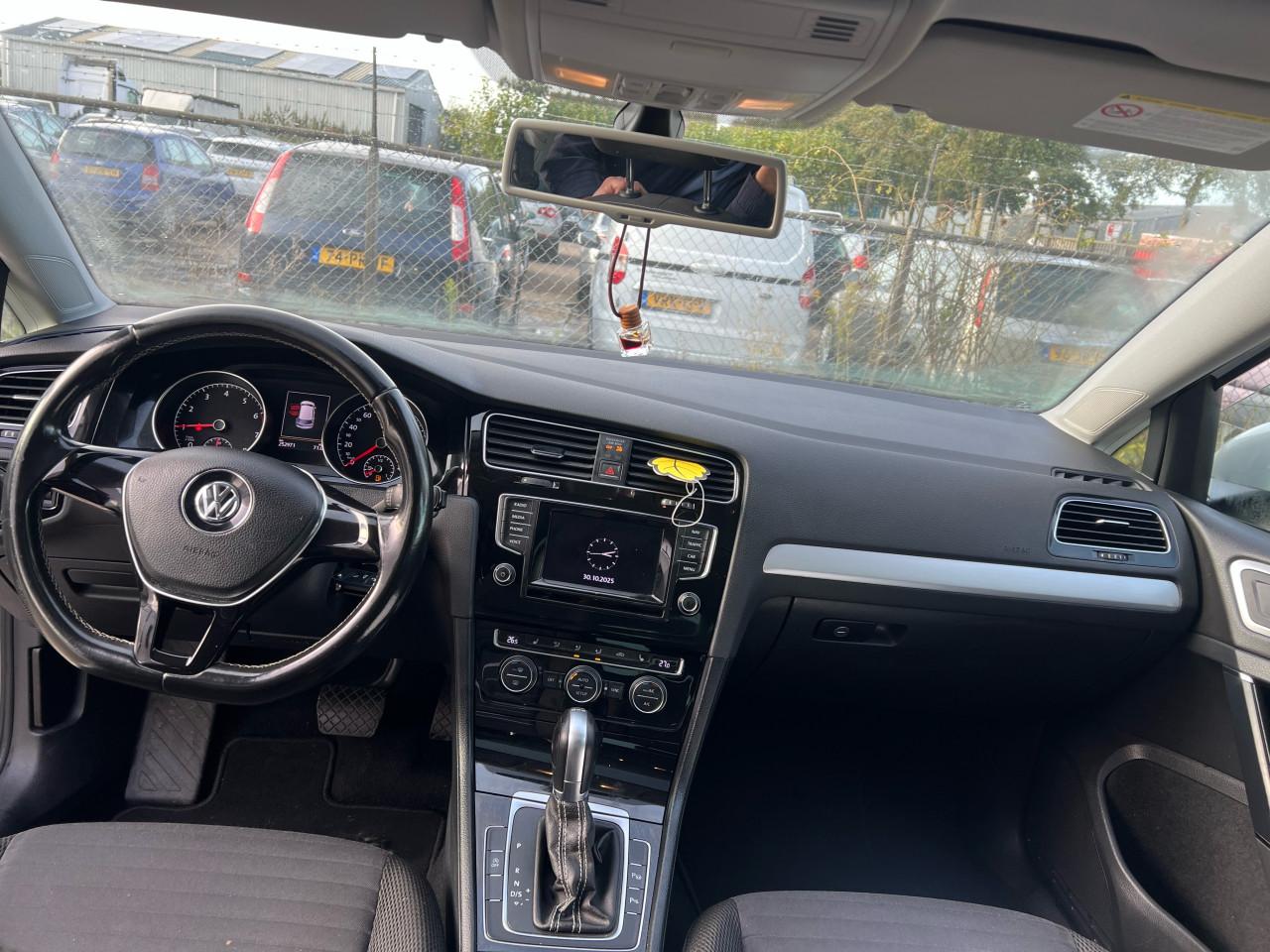 Volkswagen Golf 1.2TSI Cup Edition Automaat Pano