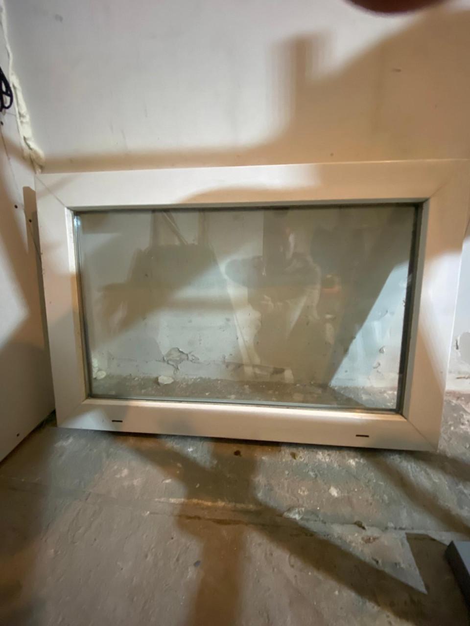 Nieuwe raam 97x65 cm