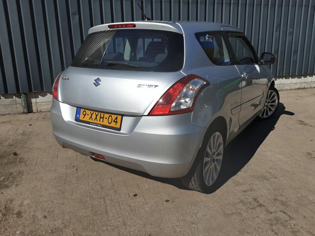 Suzuki Swift 1.2 base easss