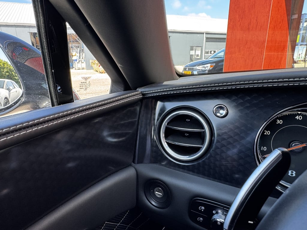 Bentley Flying Spur 6.0 w12 s | convenience-pakket | massage | nieuwstaat!