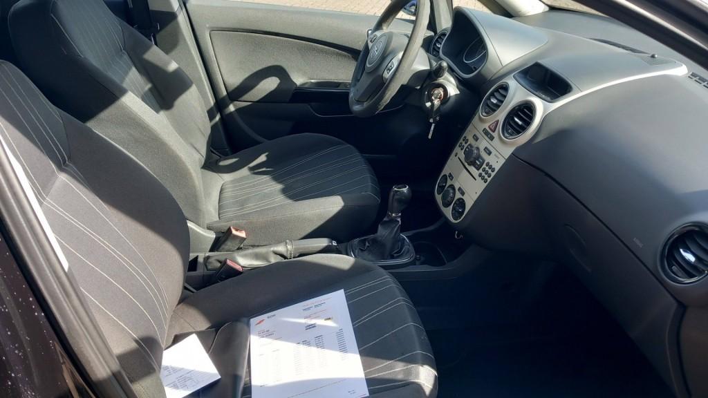 Opel Corsa 1.2 16v enjoy