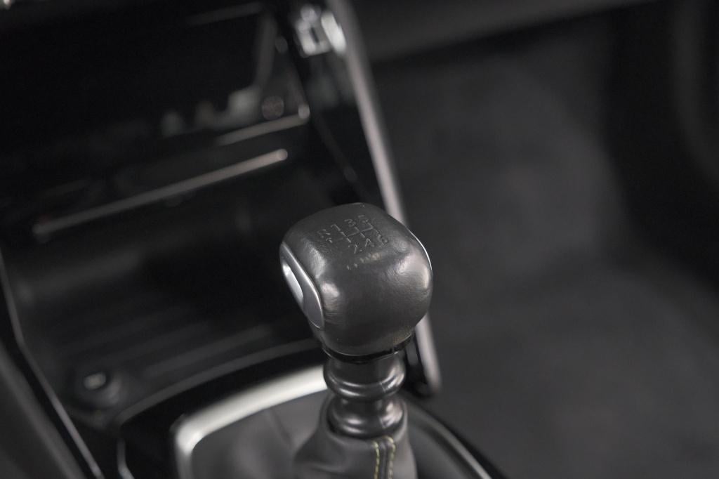 Peugeot 2008 puretech 130 gt-line | camera | adaptieve cruise control | all