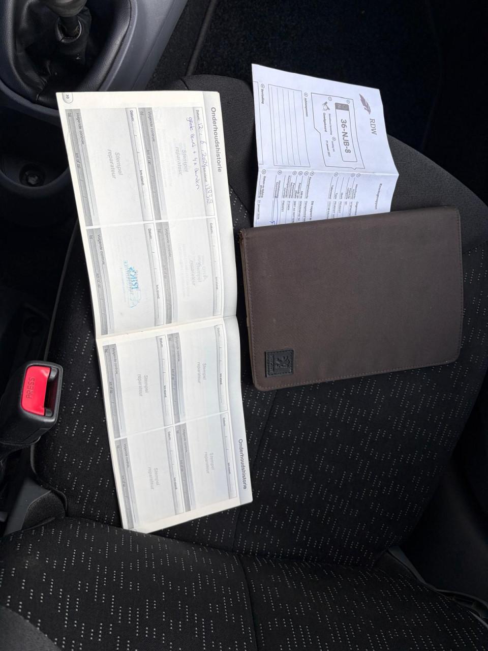 Peugeot 107 Airco/APK/Nieuwe koppeling + afleverbeurt