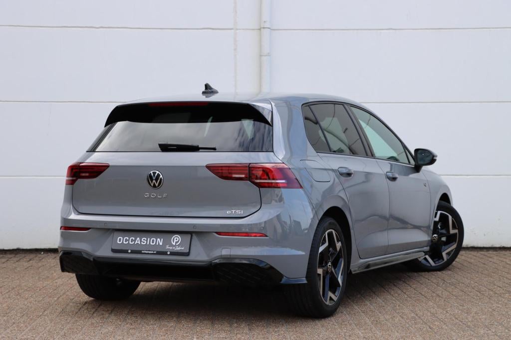 Volkswagen Golf 1.5 etsi r-line edition 150pk dsg7