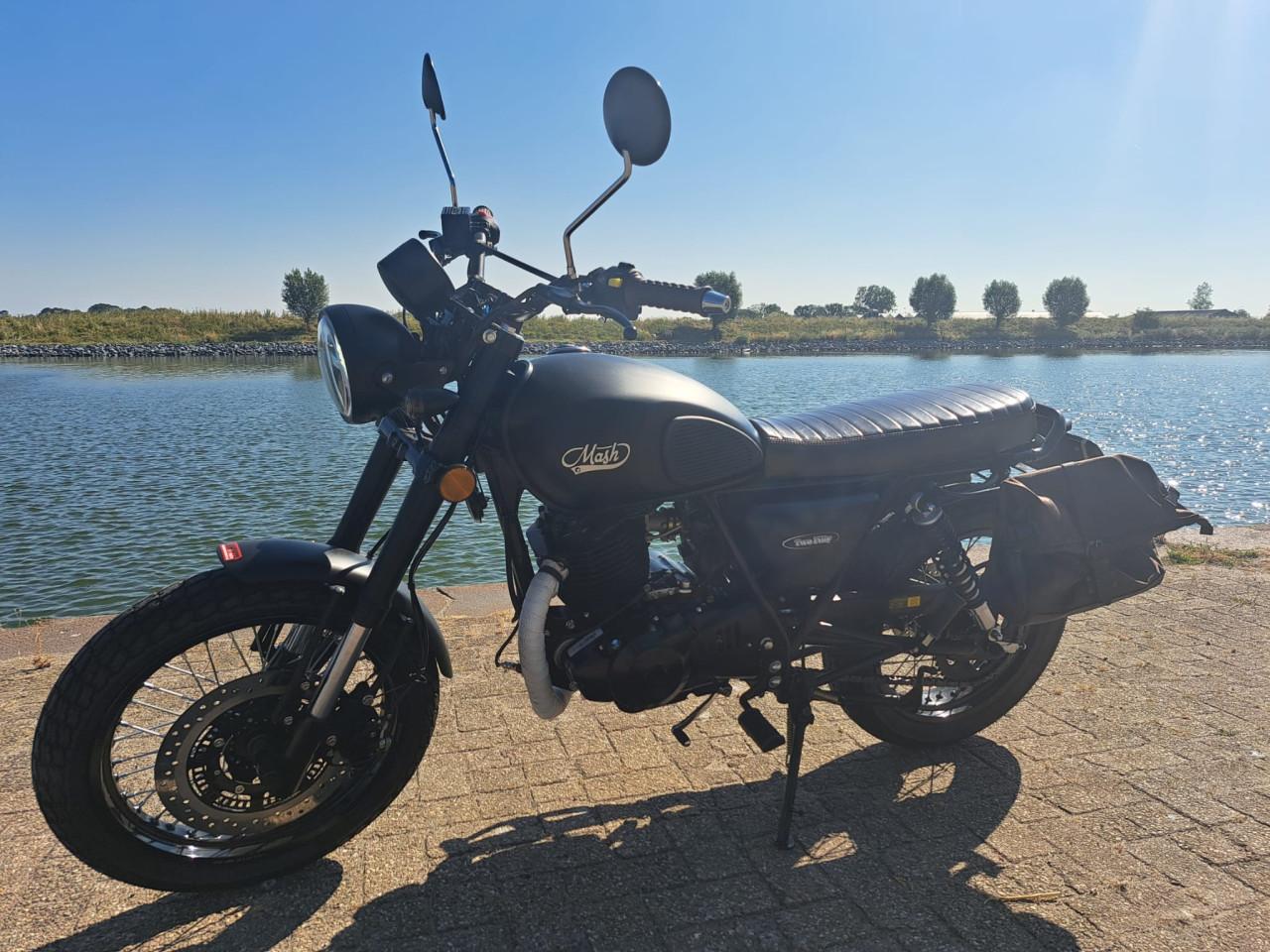 Mash Two-Fifty met ABS bouwjaar 2024 (A2 geschikt)