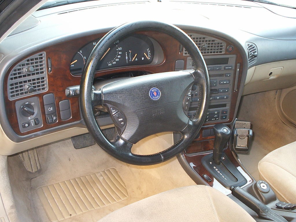 Saab 9-5 estate 2.3 t automaat, airco, cruise control