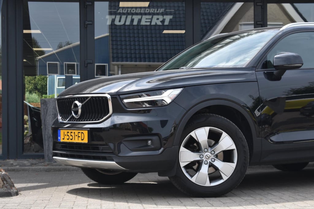 Volvo XC40 1.5 t3 leder | stuur en stoelverwarming | camera | apple carplay