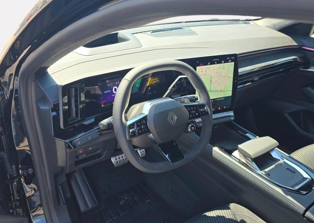 Renault Espace e-tech full hybrid 200 esprit alpine 5p. - pack around view 