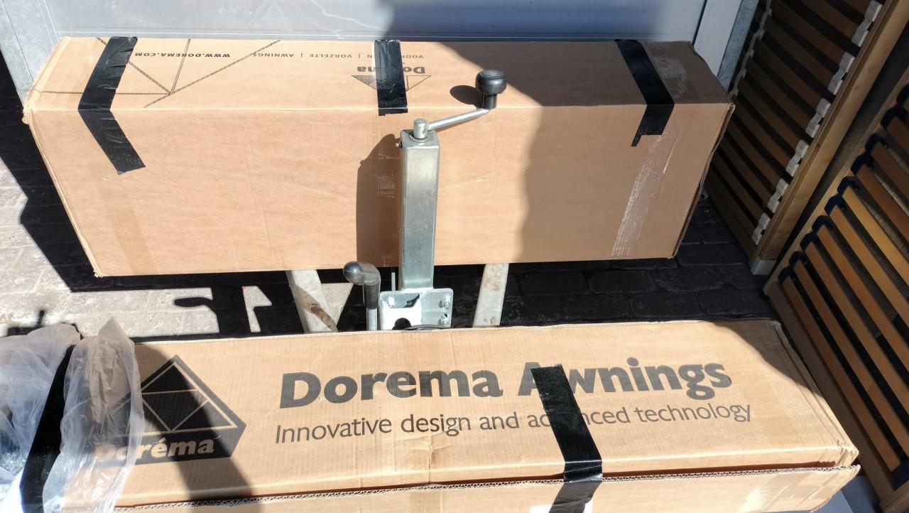 Voortent Dorema maat 6 NIEUW