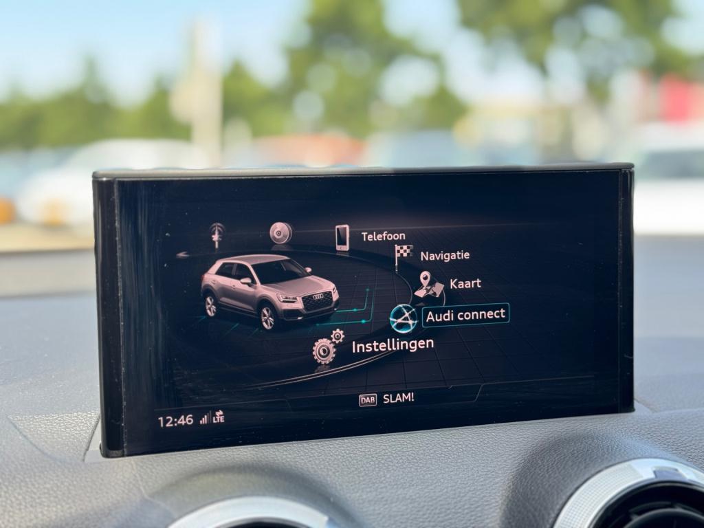 Audi Q2 35 tfsi * panoramadak * virtual cockpit * keyless * leder