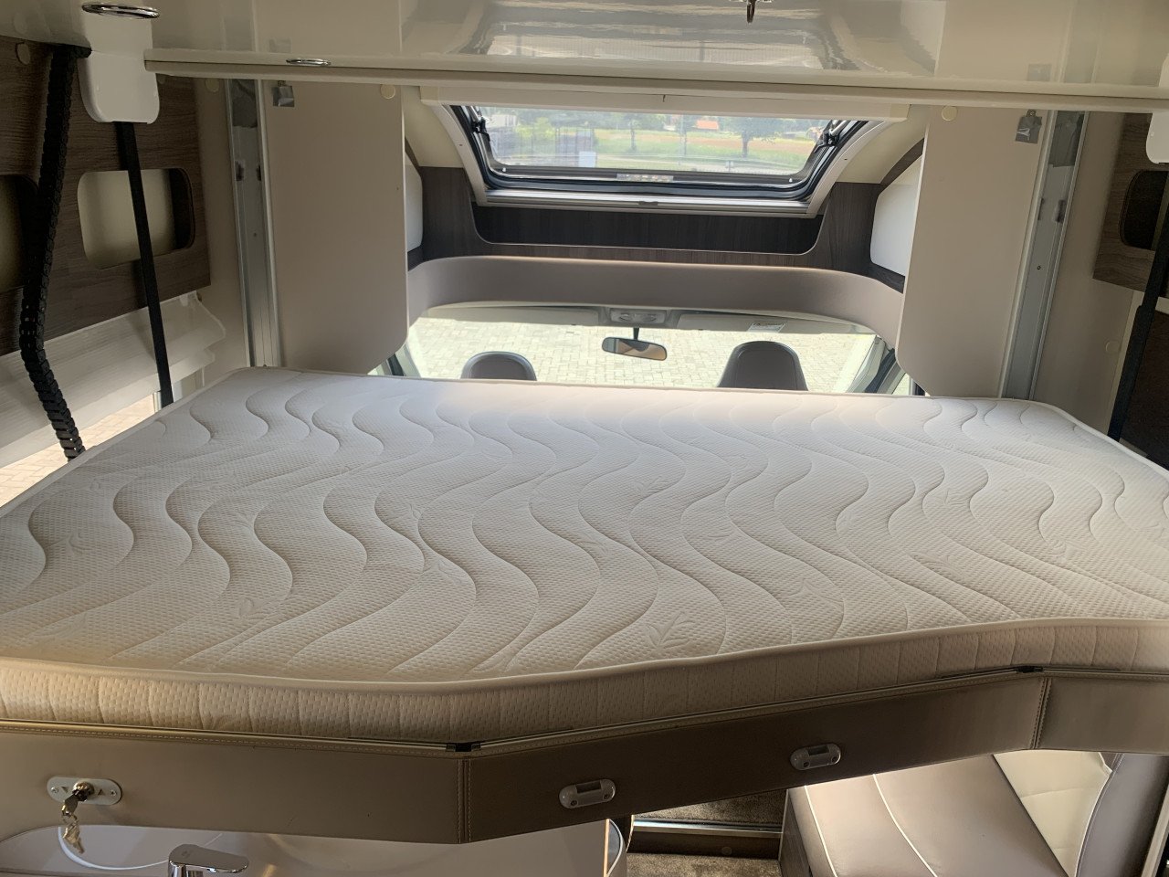 Mc Louis Carat 479G AUTOMAAT (Queensbed,Hefbed,Uniek mooi)