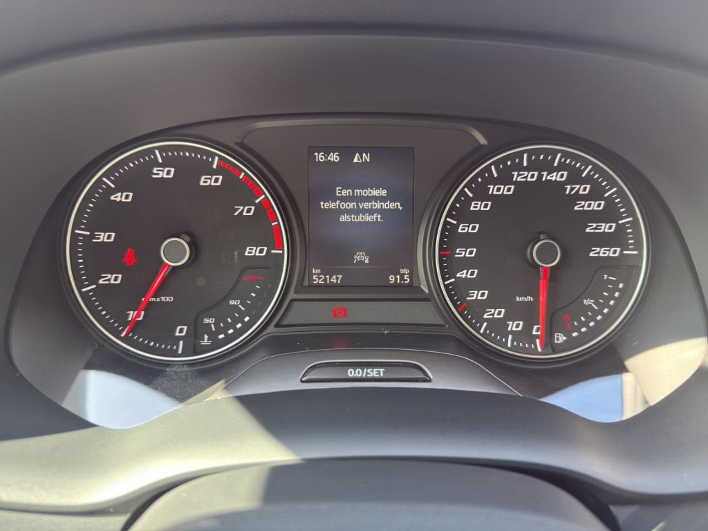 Seat Ateca 1.0 tsi style | navigatie | klimaatregeling | parkeersenors v+a 