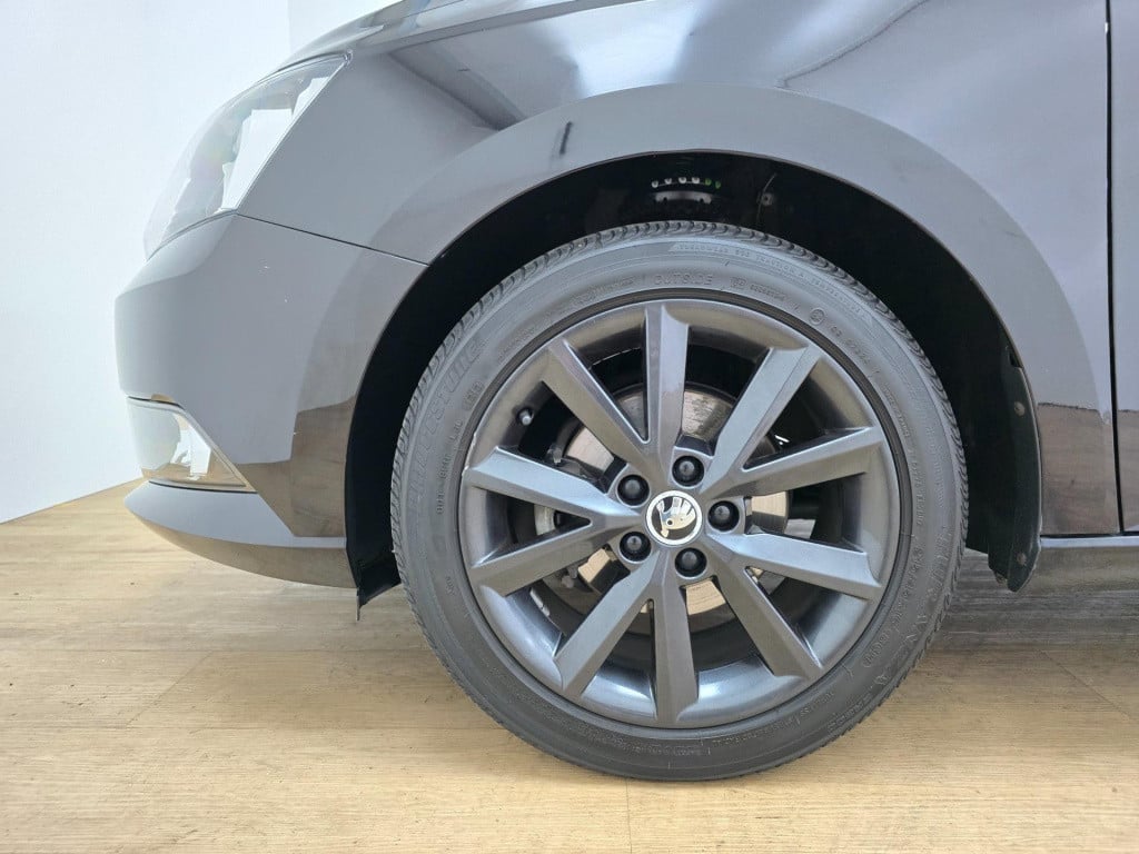 Skoda Fabia occasion 1.2 tsi black edition | cruisecontrol | leuke uitvoeri