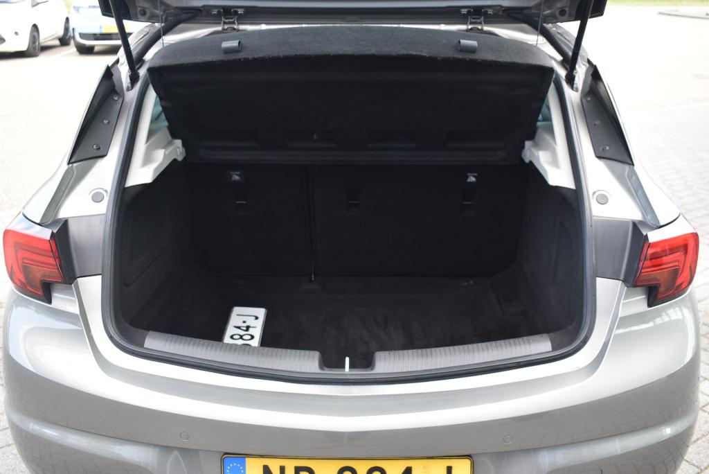 Opel Astra 1.4 innovation | panoramadak | trekhaak | climate control | crui