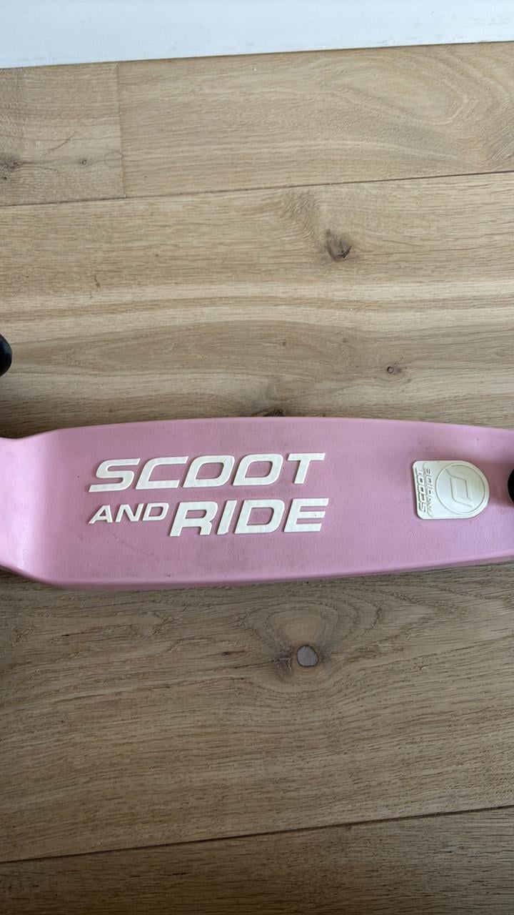 Scoot and ride