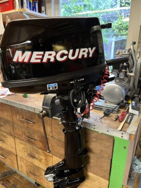 Buitenboordmotoren 5, 6, 7,5 8 en 15 pk + eventueel nieuwe rib / rubberboot