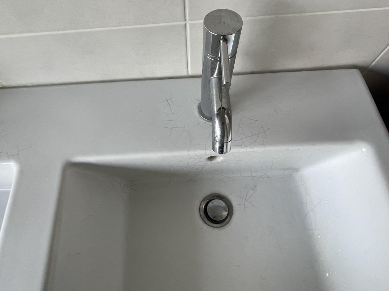 Badkamermeubel compleet met kranen