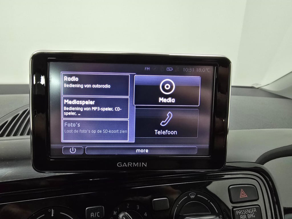Volkswagen UP! occasion 1.0 bluemotion extra zuinig! | tweedehands volkswag