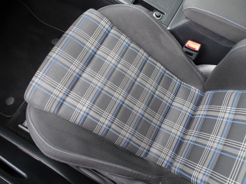 Volkswagen Golf 1.4 tsi gte | led | navi | bluetooth