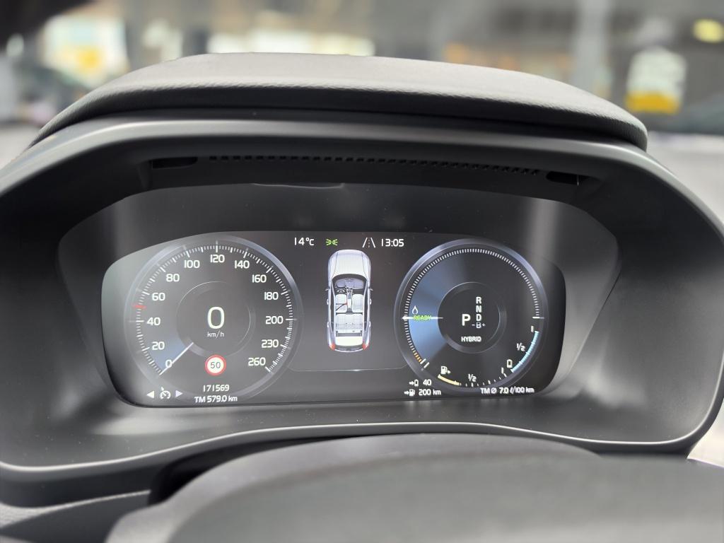 Volvo XC40 t5 inscription expression recharge hybrid | led | airco | trekha