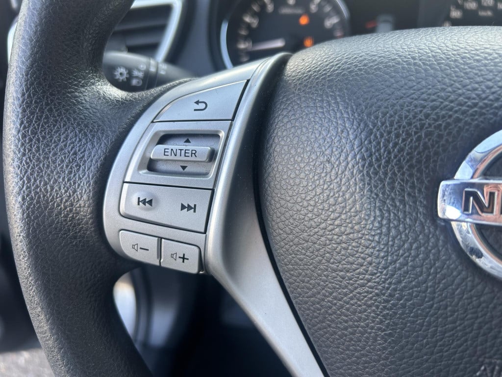 Nissan Qashqai 1.2 visia