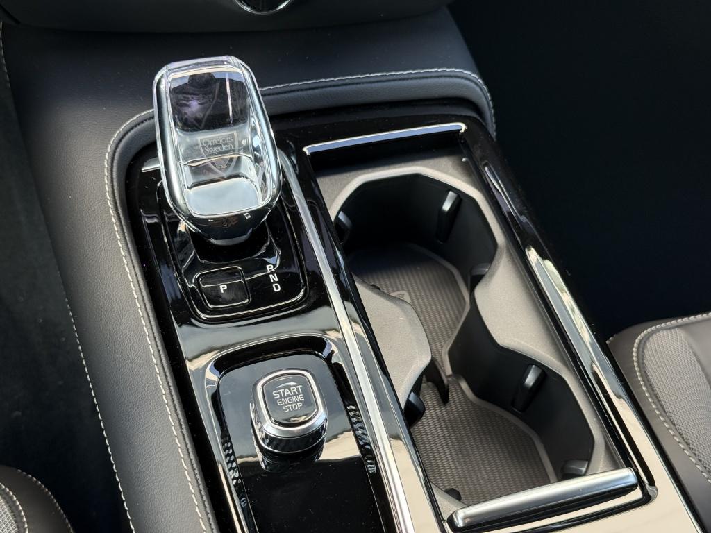 Volvo V60 t6 398pk recharge ultra dark| pano| 360camera| adap.cruise| awd