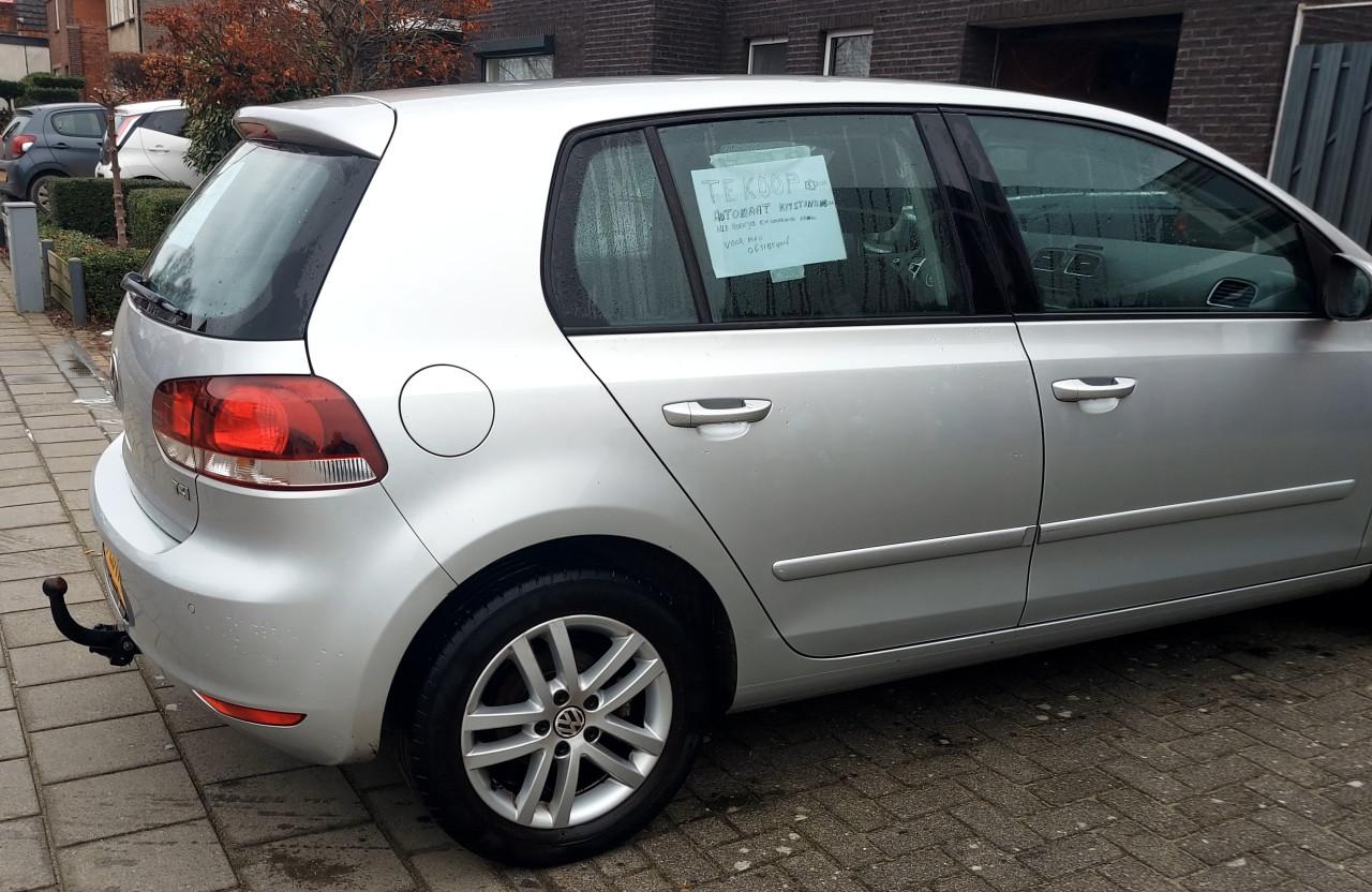 Golf 1.2 TSI  Automaat alcantara bekleding.  104 duizend Km. Gereserveerd .