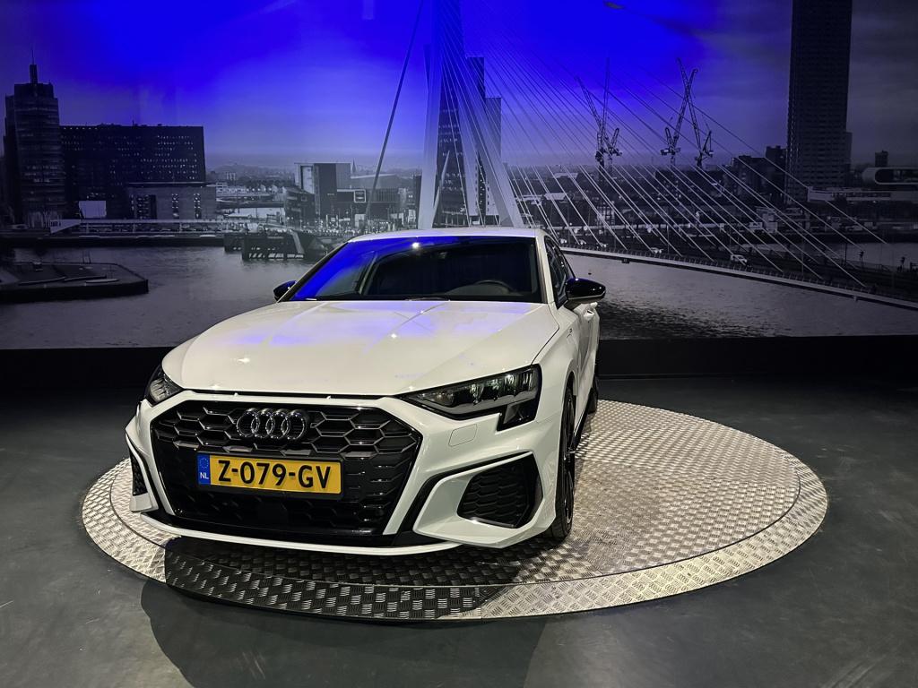 Audi A3 sportback 45 tfsi e s edition competition *navi*camera*acc*