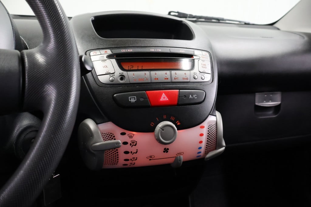 Toyota Aygo 1.0 vvt-i now