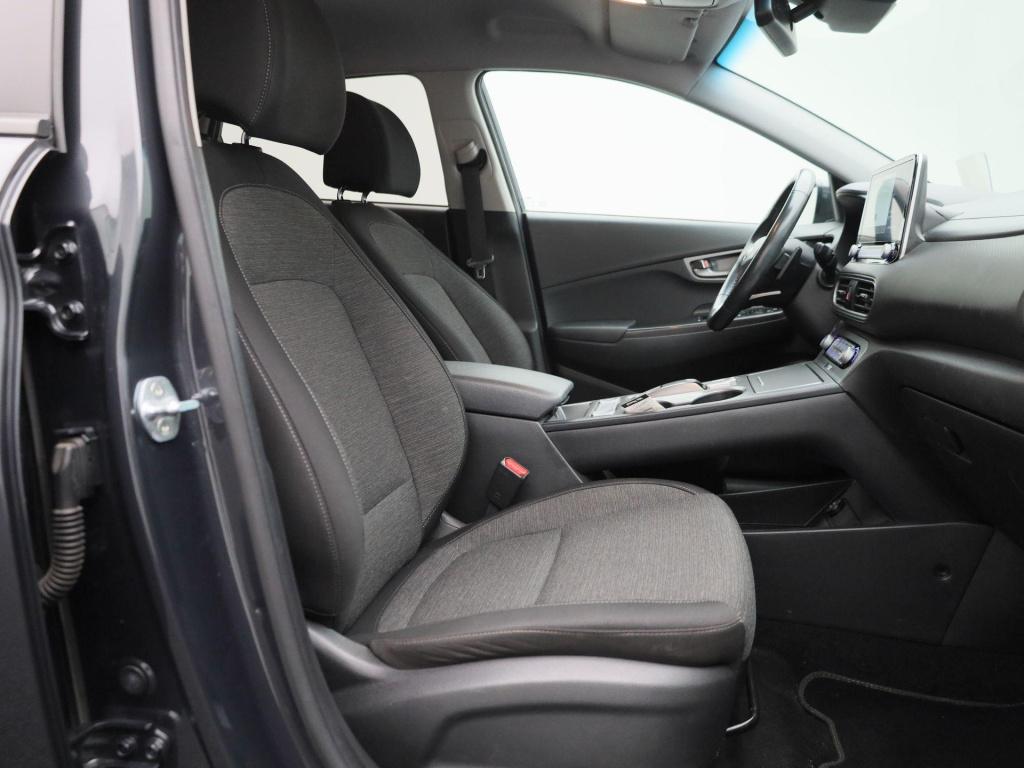 Hyundai Kona ev fashion 64 kwh