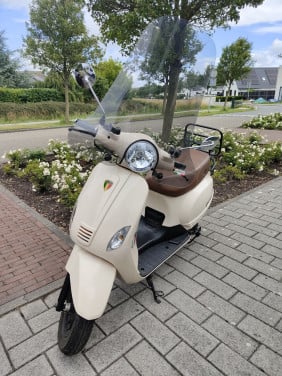 Scooter BTC - Riva