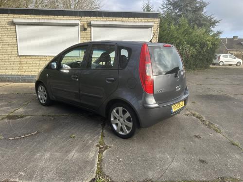 Mitsubishi colt 5 deurs