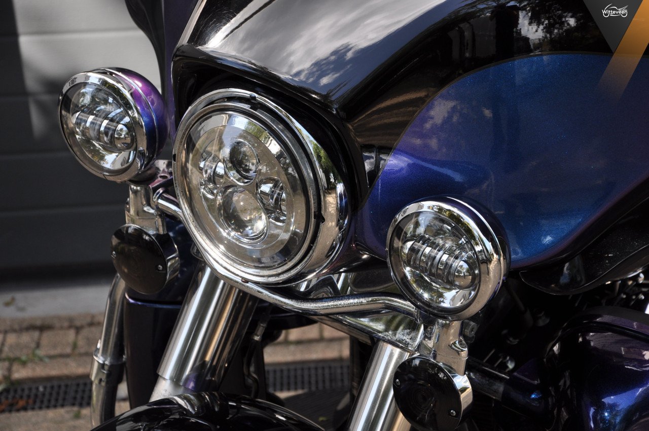 Harley Davidson FLHTK Electra Glide Ultra Limited 103 Ape, uitlaten