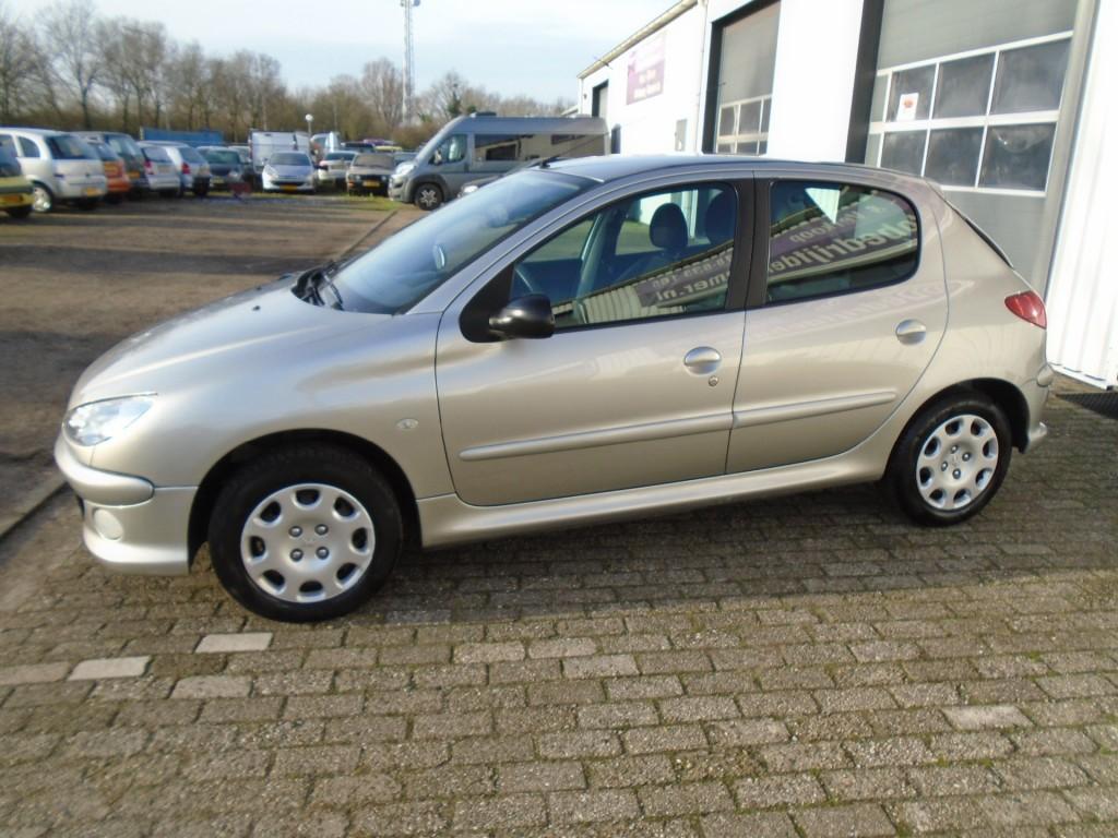 Peugeot 206 1.4 forever