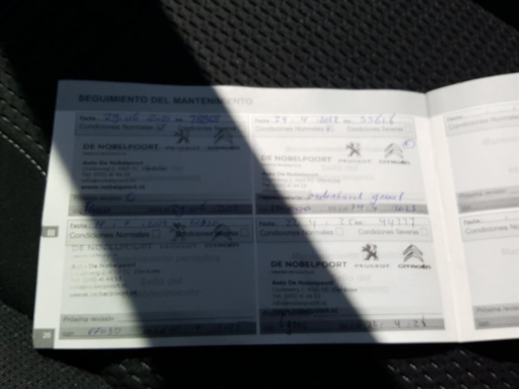 Peugeot 208 1.2 puretech 110pk 5d allure automaat6 navigatie | trekhaak | a